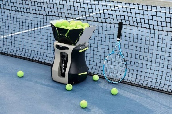aura-s-with-racket Pongbot Aura S Deluxe Ball Machine
